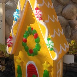 3 foot  light up Christmas Blowmold of ginger read house