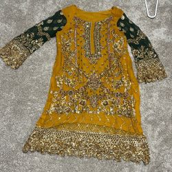 Pakistani Party Wear