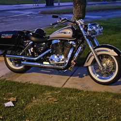 1998 Honda Shadow 1100 Aero