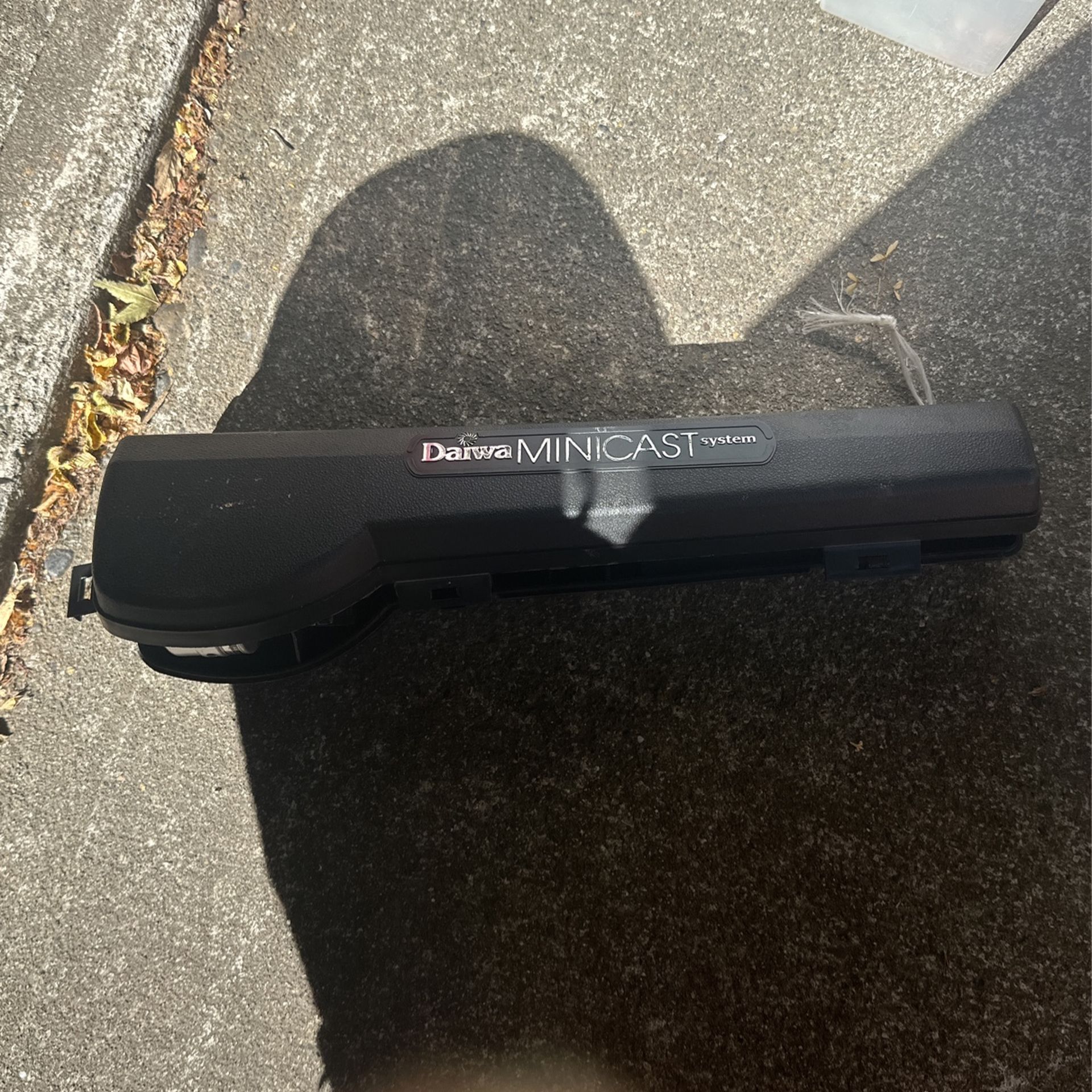 Daiwa MiniCast System - Fishing Pole & Reel