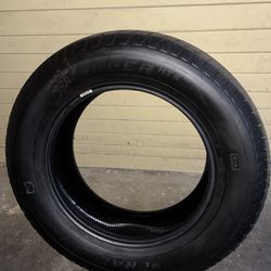 275/60R20 tires