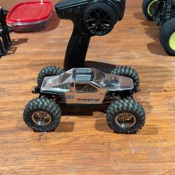 Axial Ax 24 Mini Crawler .