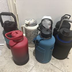 64oz Water Bottle 10$ Each 