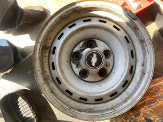 C10 15 inch Chevy rim