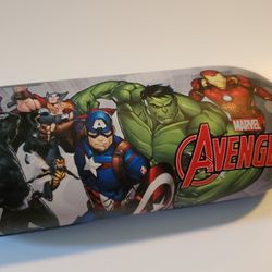 Avengers Eyeglass Case: Hulk, Captain America, Ironman. Thor