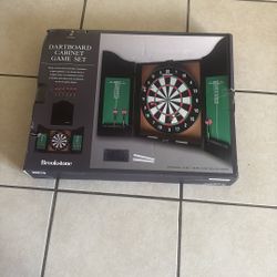2 Player Dartboard Cabinet Game Set 