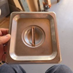 Winco 1/6 Size Stainless Steel Steam Table Lid
​Price: $2
​Description:
Professional-grade Winco stainless steel lid for a 1/6 size food pan (3 Total)