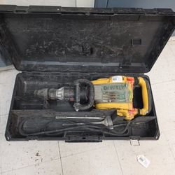 Dewalt Hammer Drill With Black Case 