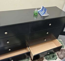 Eight Drawers Dresser