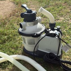 Intex  Krystal Clear 1500GPH Sand Filter Pump for Above Ground Pools