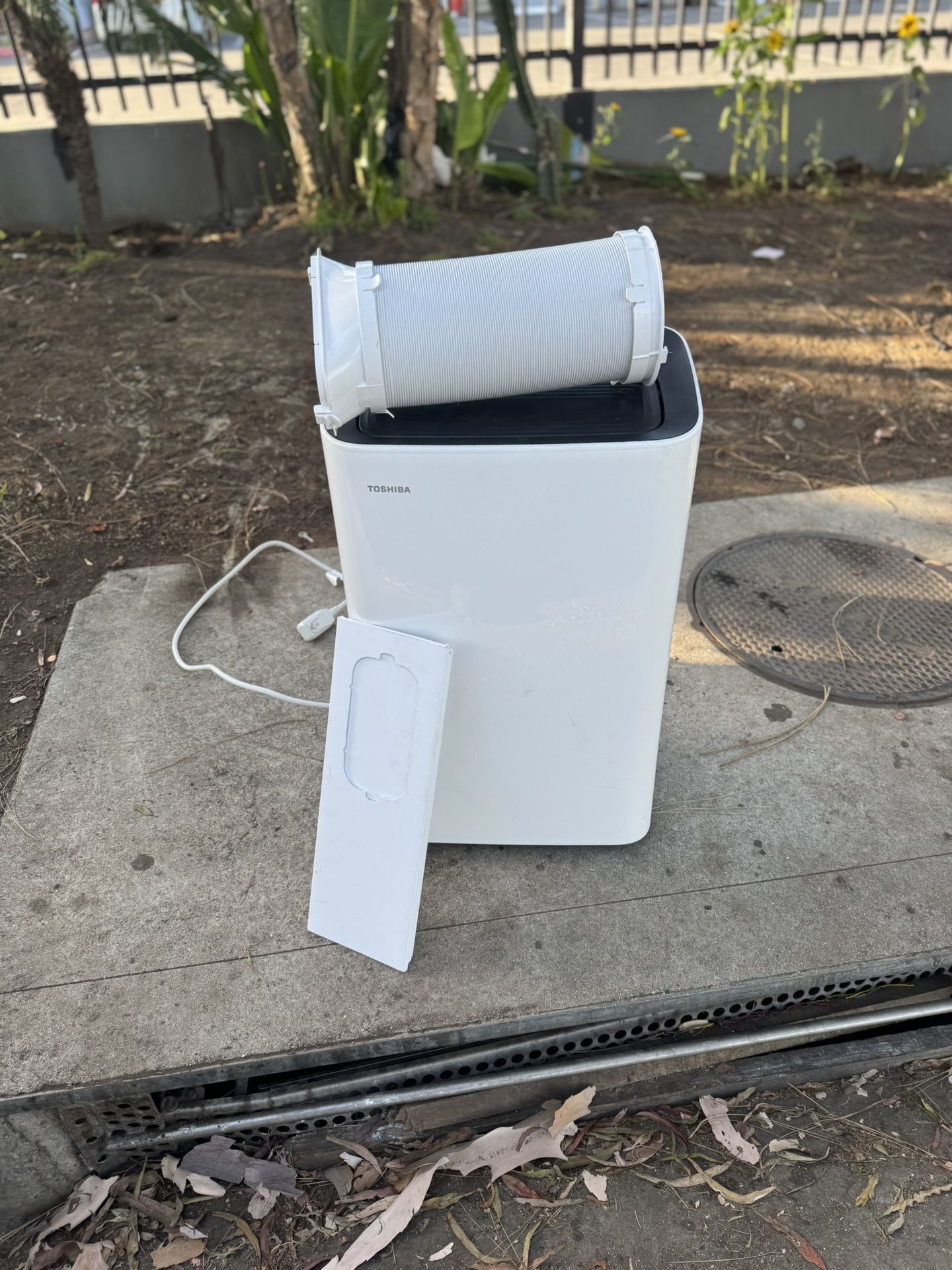 Toshiba Mobile Air Conditioner