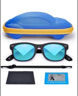 Brandnew Silicon Kids Sunglasses Unbreakable Polarized UV400 with Cute Car Case For Toddler