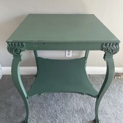 Cute Flea-Market Find Table