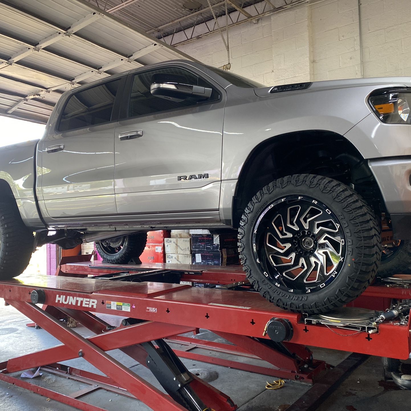 Lift Kits Level Kits Chevy Ford GMC Toyota Ram Jeep 