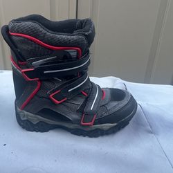 Snow Boots Size 3