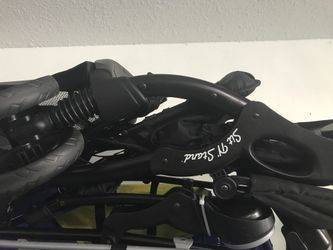 Sit and stand double stroller new perfect condition