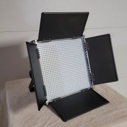 896 LED VIDEO / PHOTO Bi Color With LED CONTROL