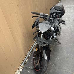 Ninja 250R Project Bike!