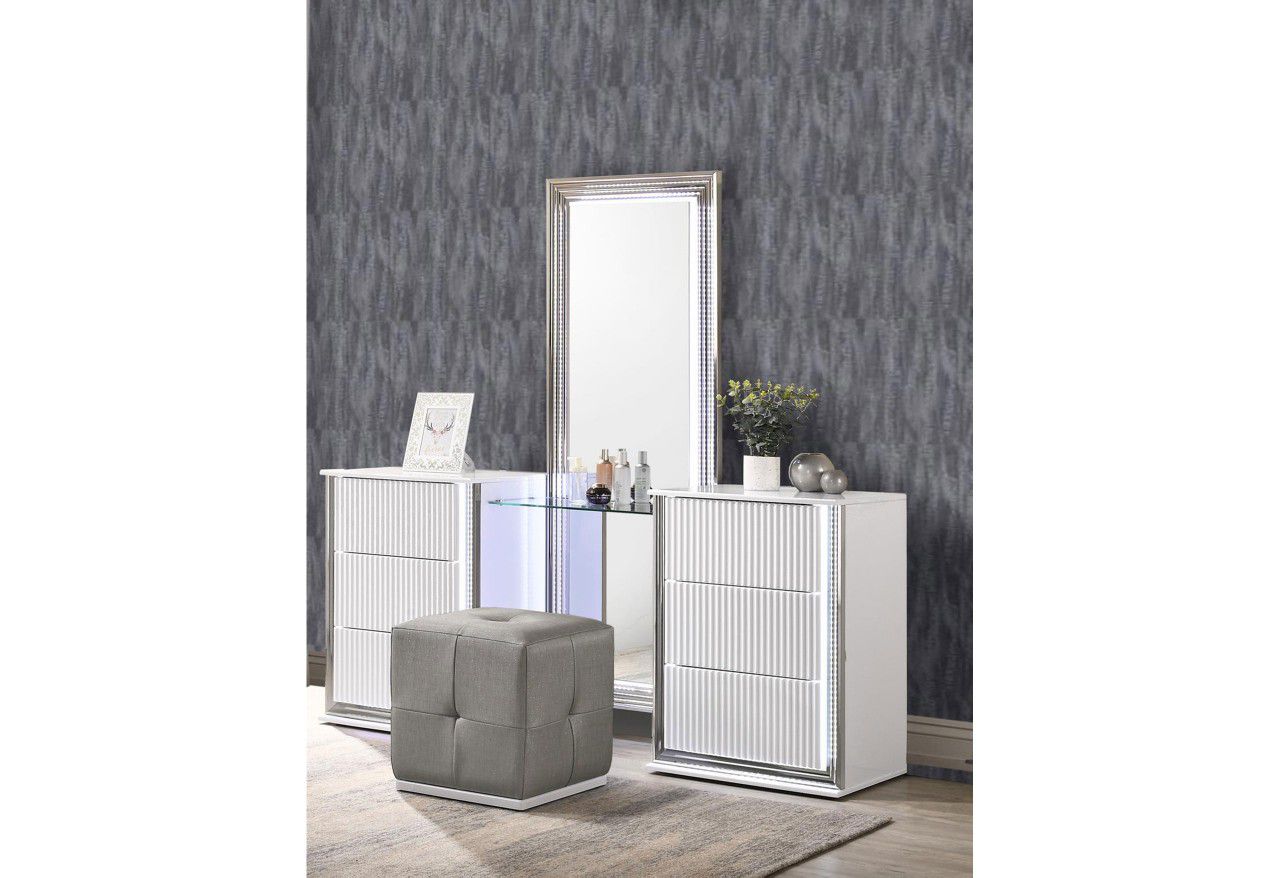 $52 Down Same Day Delivery Setup Service Available High Quality Modern Vanity Sets With Stool And Mirror