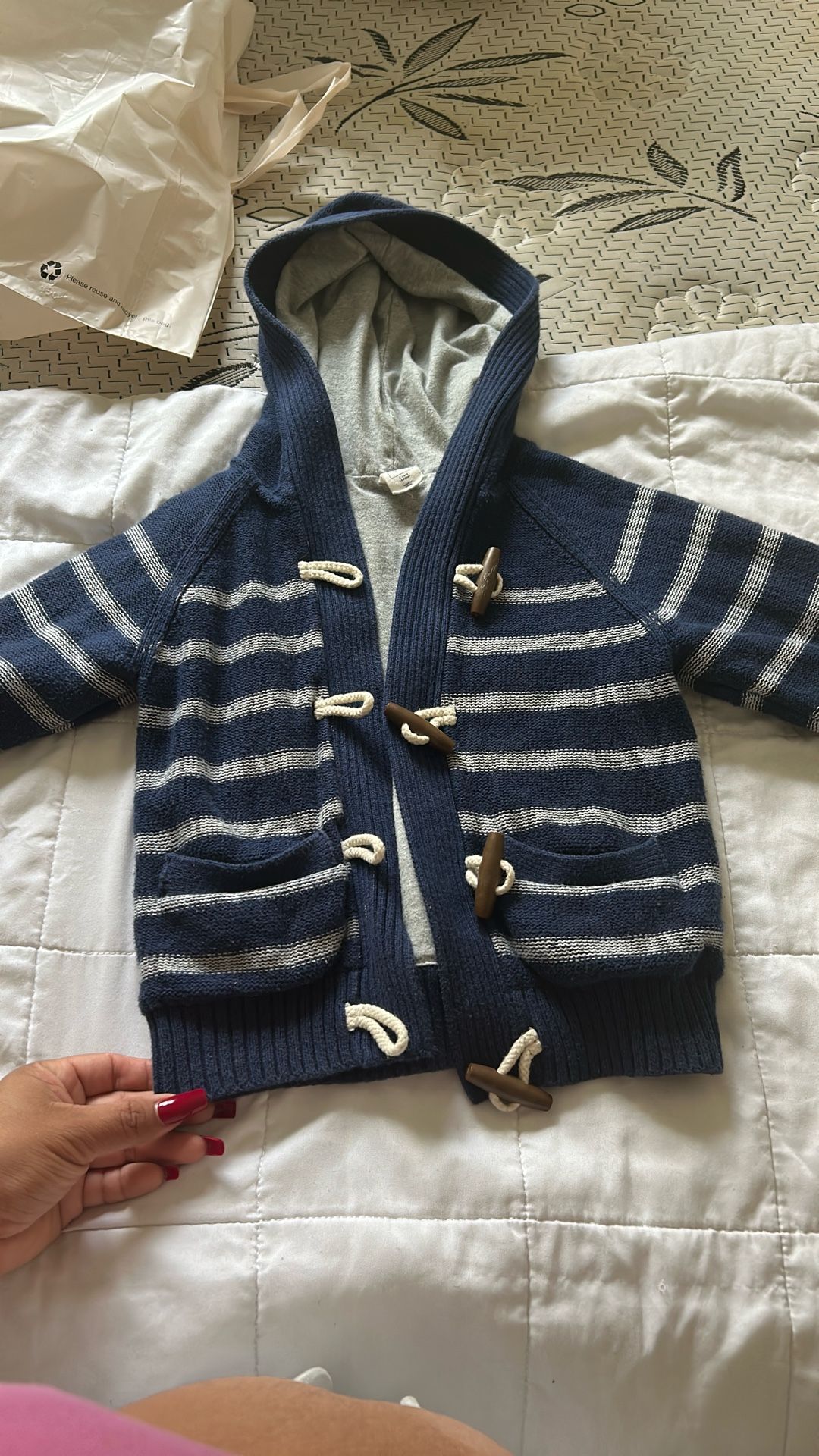3t Gap Sweater