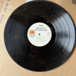 231 Vinyl Records Lot – LPs & 45s – Mixed Genres – Local Pickup