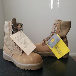 Coyote Brown Vibram Army Combat Boots Size 5R