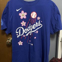 Nike Dodgers XL Cherry Blossom Tokyo Series 2025 Tee