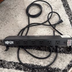 Tripp-Lite 12 Outlets Rack Mount Power Strip