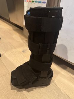 Orthopedic Walking Boot Medical Cast