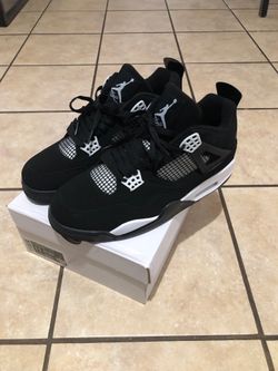 Jordan 4 white thunder