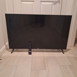 43" Caixun 4K UHD Smart Android TV, With Wall Brackets - Great Condition!
