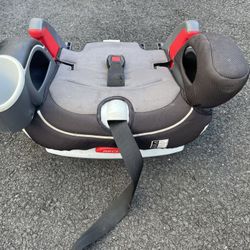BOOSTER SEATS AND CARSEATS ($10 each)