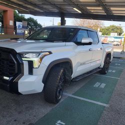 2023 Toyota Tundra Hybrid