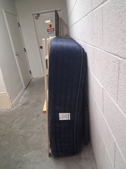 Matress and head rest