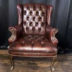 Traditional Guest Chair 