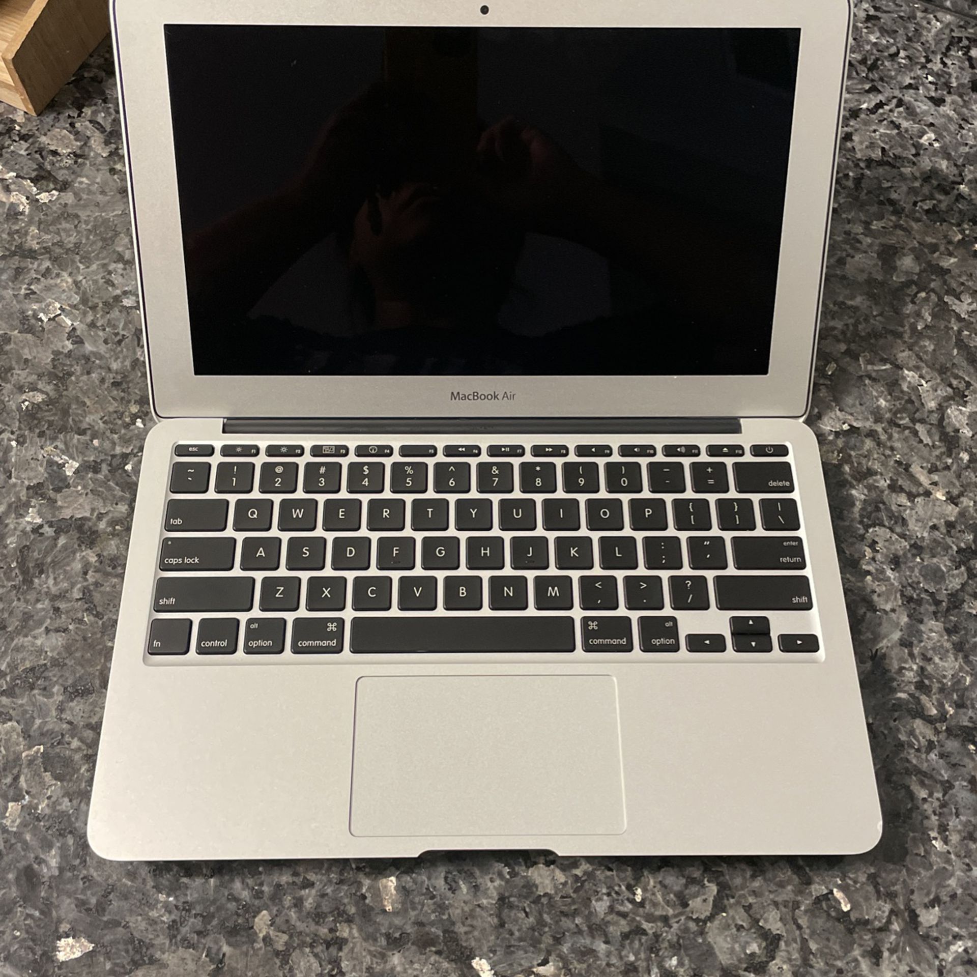 MacBook Air (parts Only) 