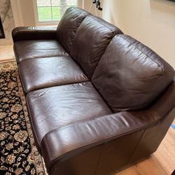 Chateau D’Ax Leather Couch In Espresso Finish