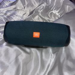 JBL CHARGE 4 BLUETOOTH SPEAKER