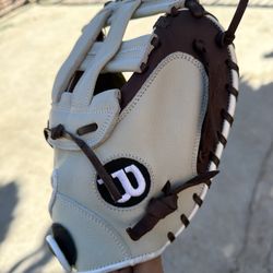 Wilson A900 Catcher Glove 