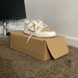 Nike Dunks, Low Next Nature 9 For Womens And 7.5 For Mens