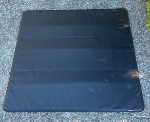 Gator Tri-Fold Soft Tonneau Cover – 2009–2018 Ram 1500 Crew Cab Short Bed