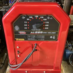 Lincoln Electric AC-225 Stick Welder