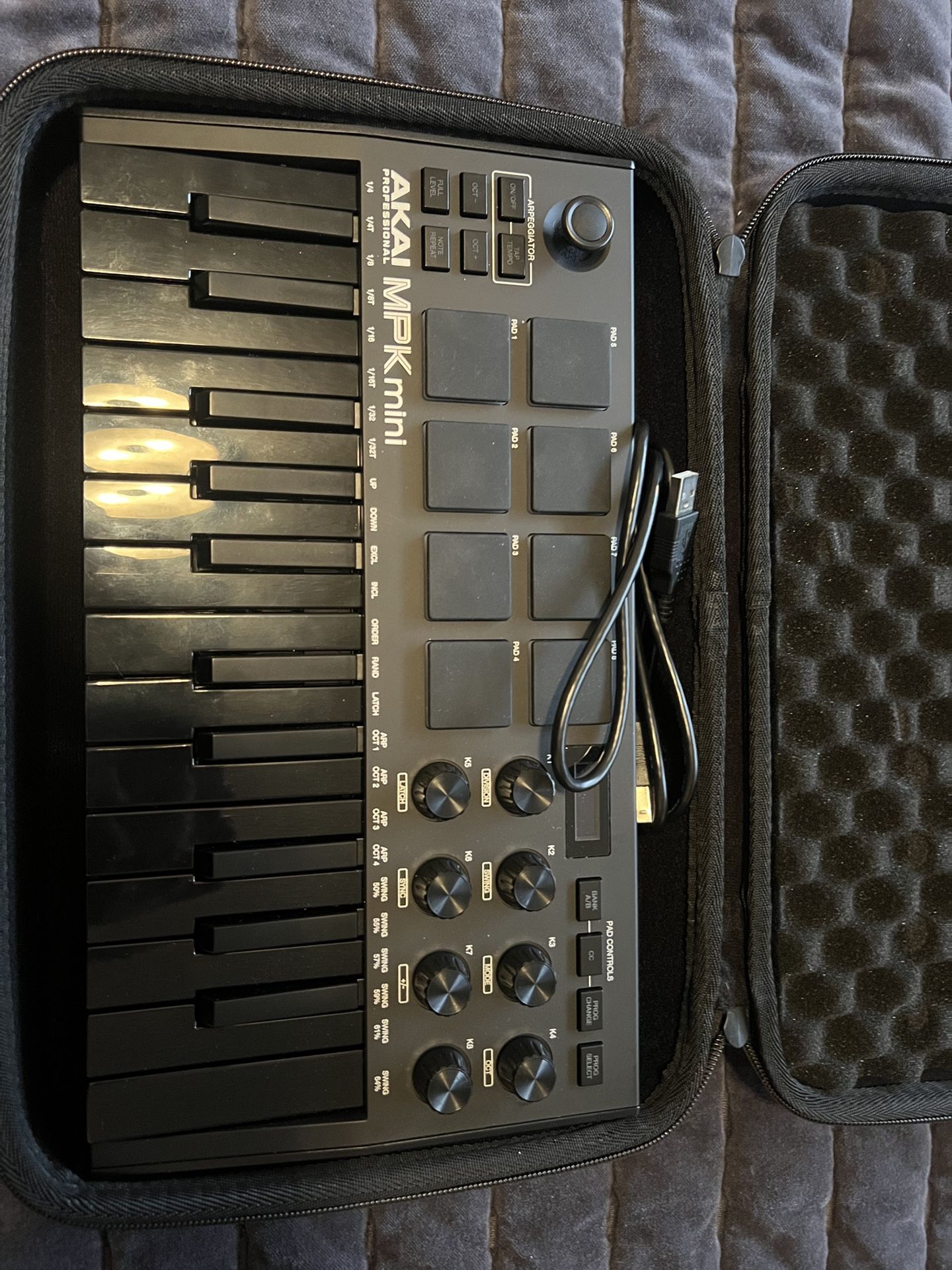 Akai MPC Midi Controller