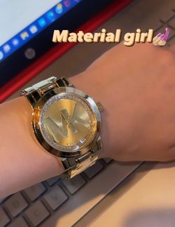 Gorgeous Designer Women Watch