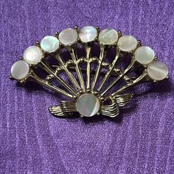 Vintage Brooch 