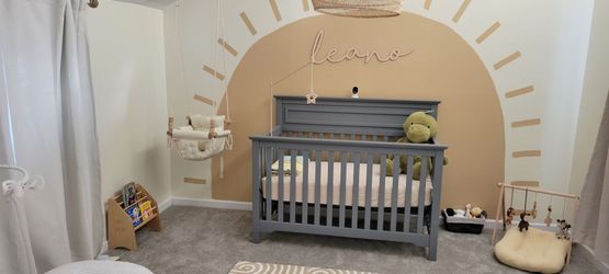 Wood Crib, Gray
