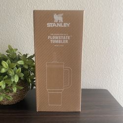 Stanley The Quencher H2.0 Flowstate Tumbler 