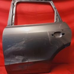 2009-2017 AUDI Q5/ SQ5 REAR RIGHT PASSENGER RH SIDE DOOR SHELL PANEL OEM USED