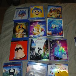 14 Disney/Pixar Blu-rays