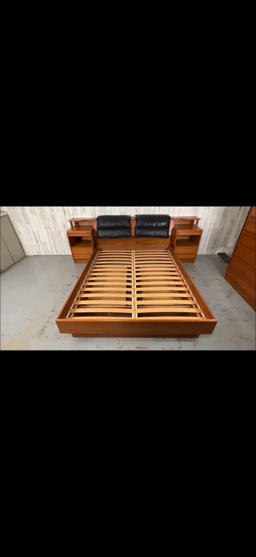 MCM Danish king Size bedroom Set & Mattress